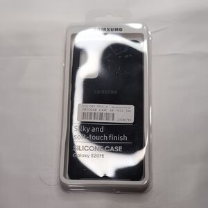Samsung Galaxy S20 FE Silicone Case - Midnight Black